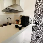 Apartment Bird Ii Proche Centre Gare, Parking *